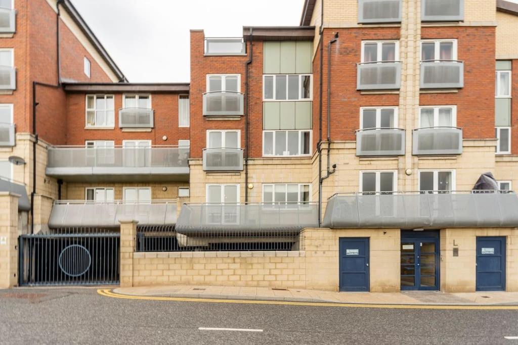 Apartament Stunning Flat By Quayside With Balcony!! Newcastle upon Tyne Zewnętrze zdjęcie