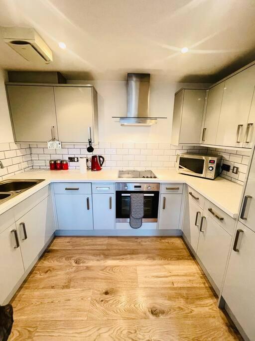 Apartament Stunning Flat By Quayside With Balcony!! Newcastle upon Tyne Zewnętrze zdjęcie